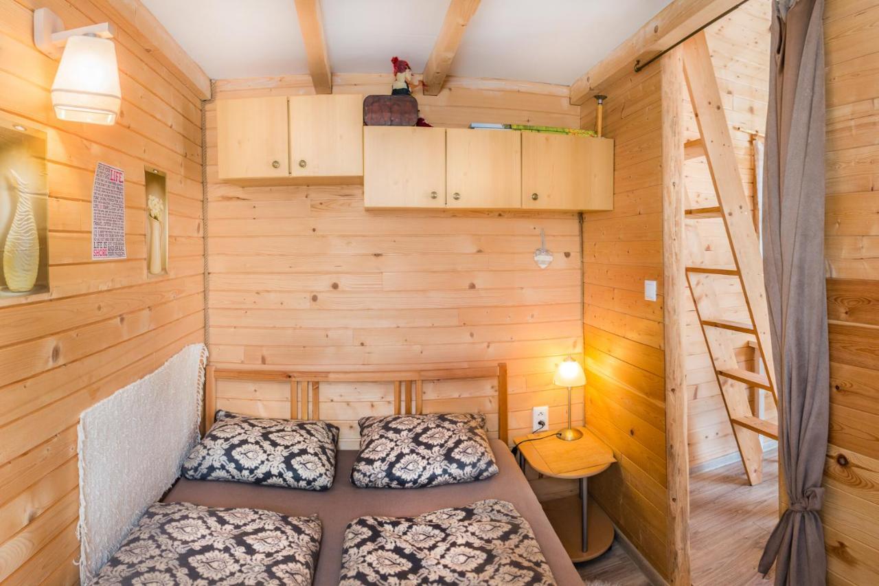 Tiny House Lavender Villa Podturen Bagian luar foto