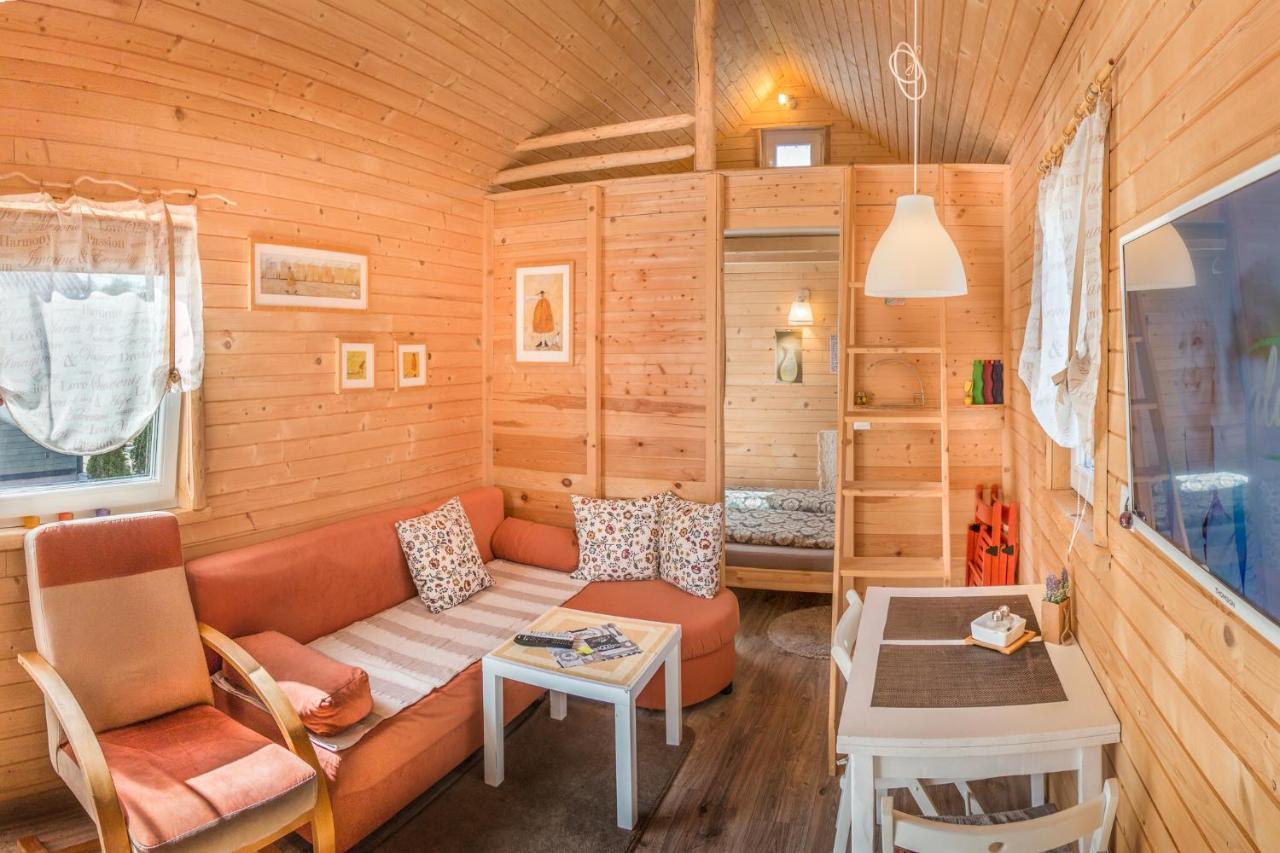 Tiny House Lavender Villa Podturen Bagian luar foto